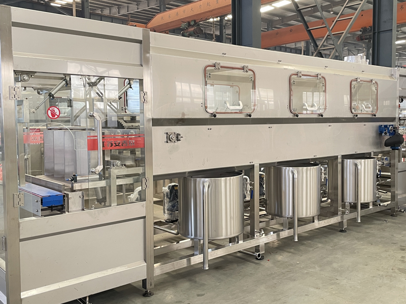 600桶装水生产线